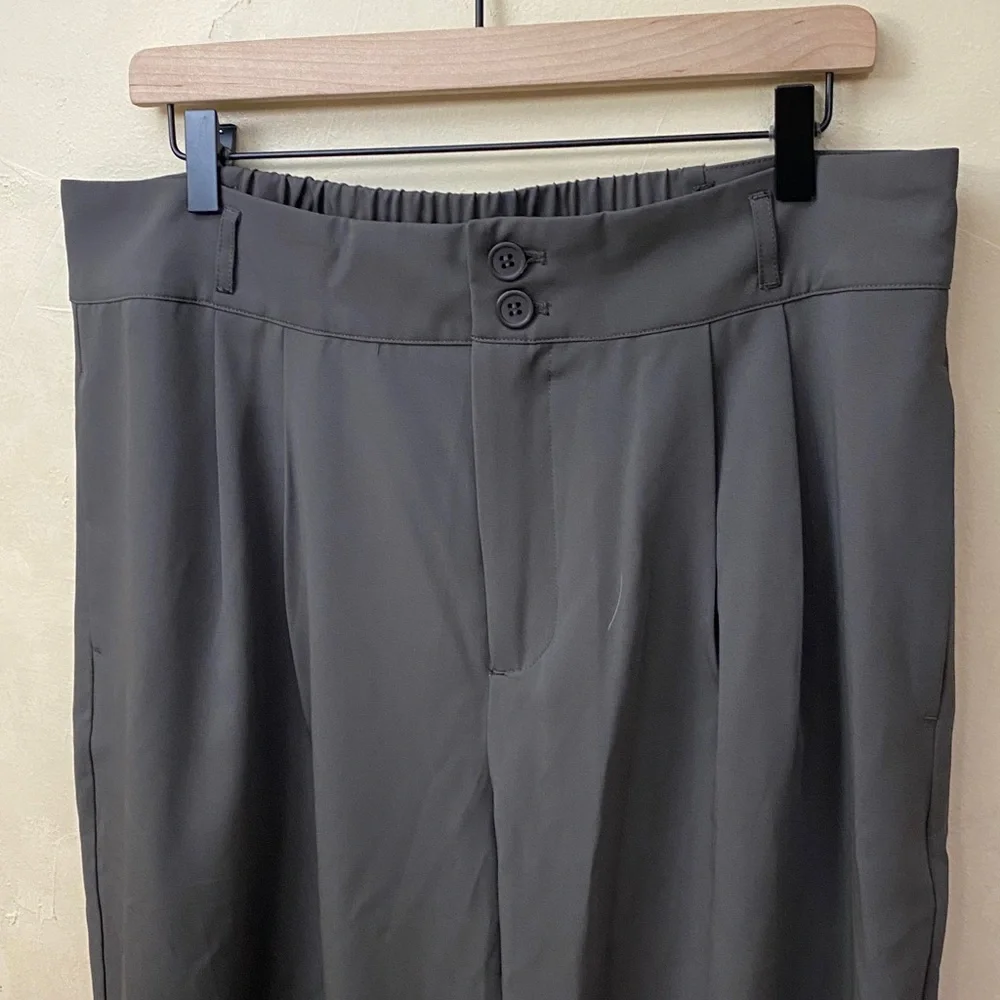 Halara Flex High Waisted Zipper Pocket Shirred Straight Leg Work Pants - Picture 5 of 11